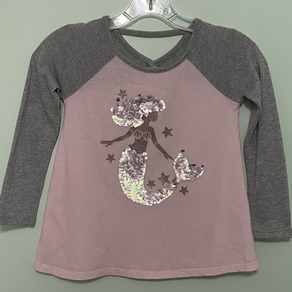 Cute, sparkly mermaid shirt from Jutice size 6